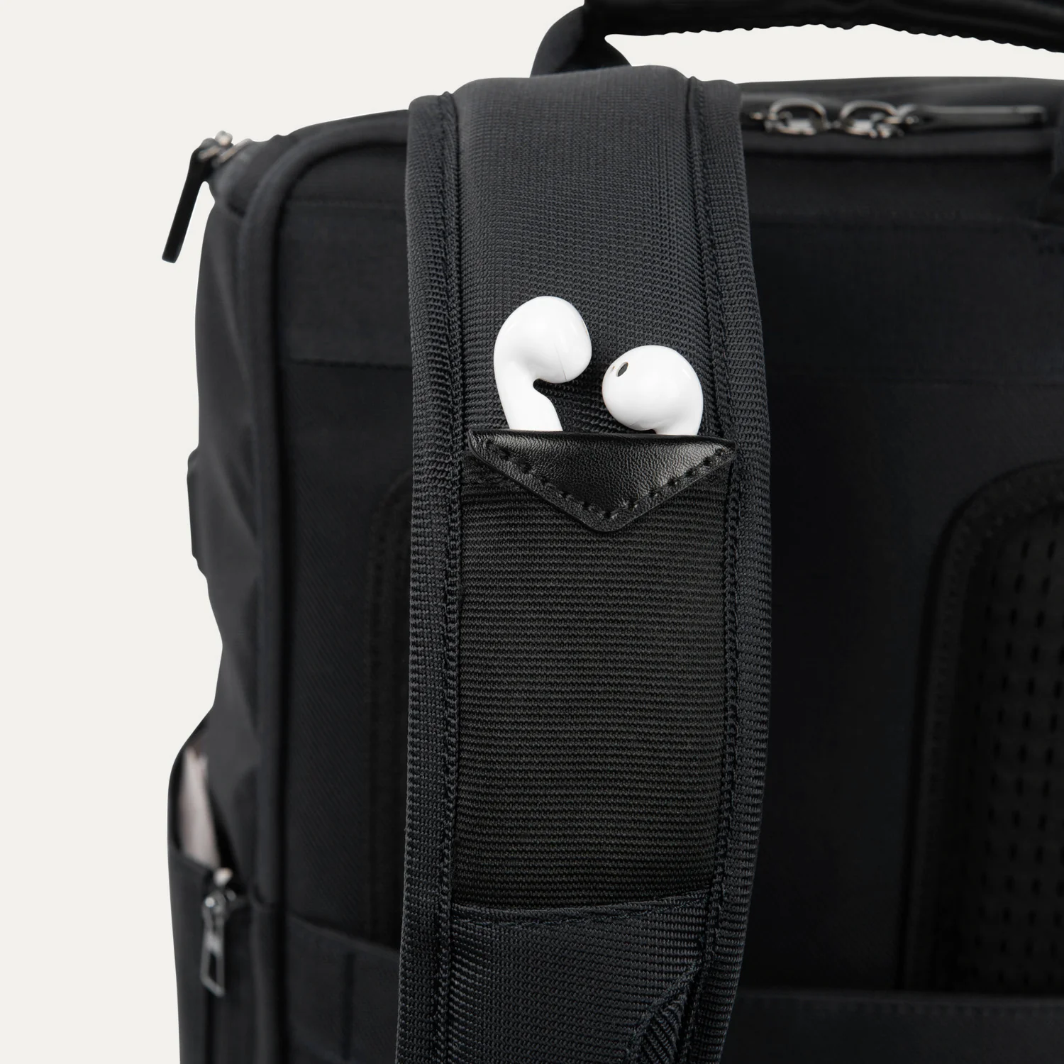 Crew™ Executive Choice™ 3 Medium Top Load Backpack- Titanium Grey - Image 10
