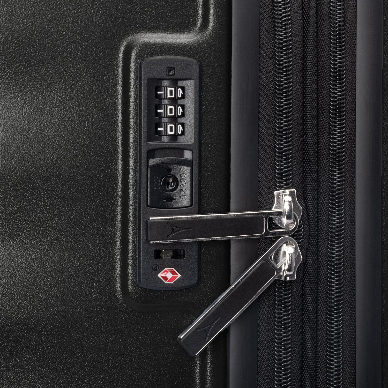 Maxlite® Air V2 Medium Check-In Hardside Spinner - Image 33
