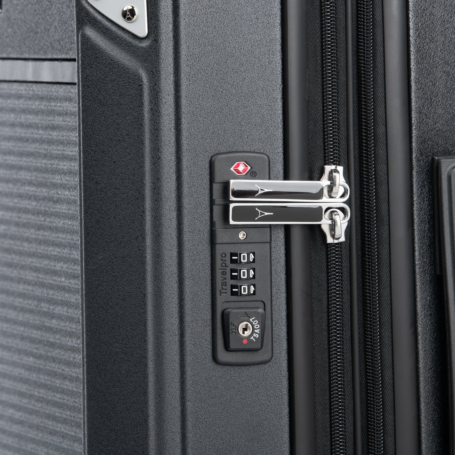 Platinum® Elite Carry-On Hardside Spinner - Image 21