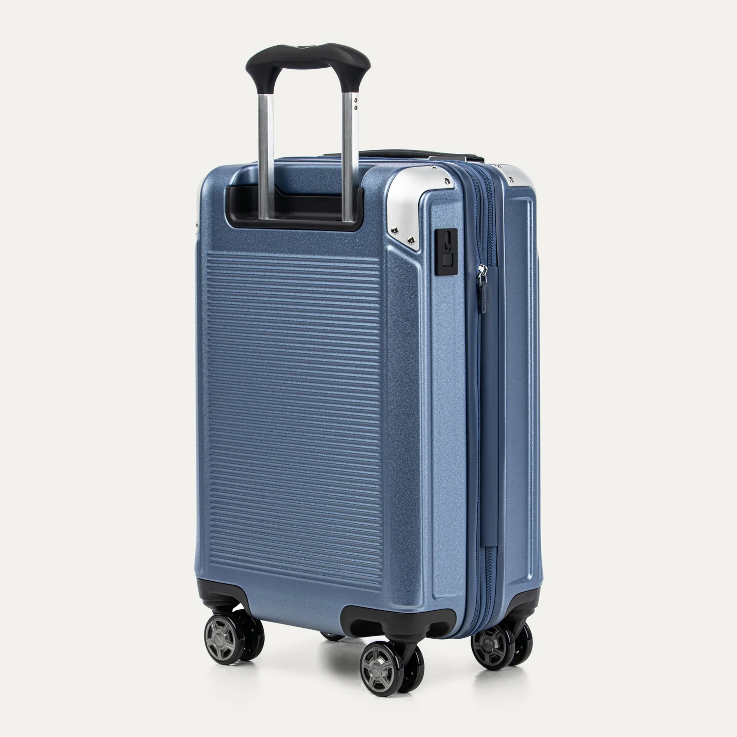 Platinum® Elite Carry-On Hardside Spinner - Image 26