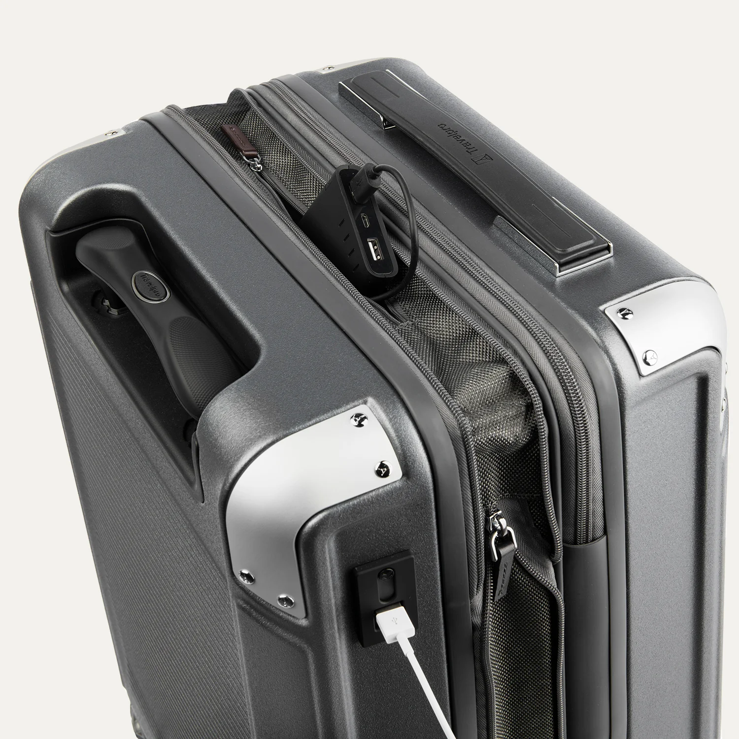 Platinum® Elite Carry-On Hardside Spinner - Image 32