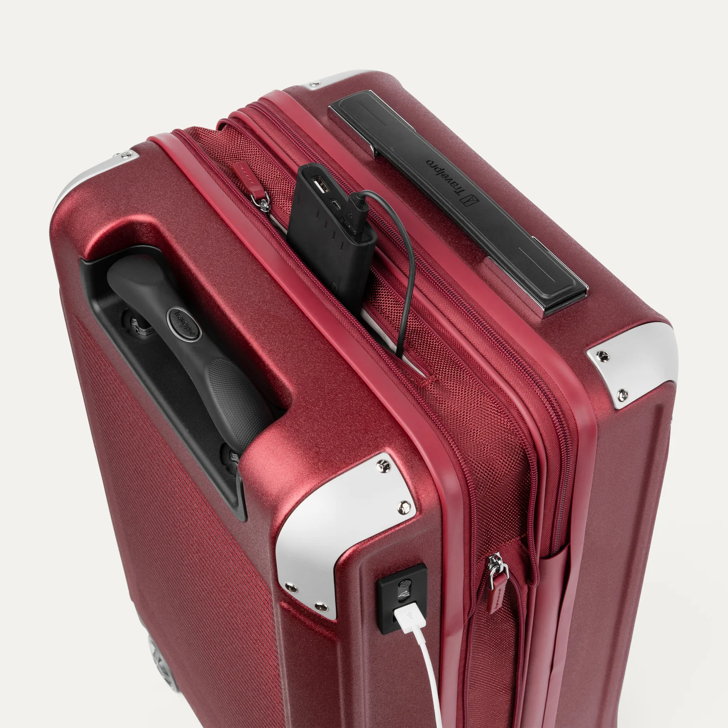 Platinum® Elite Carry-On Hardside Spinner - Image 4