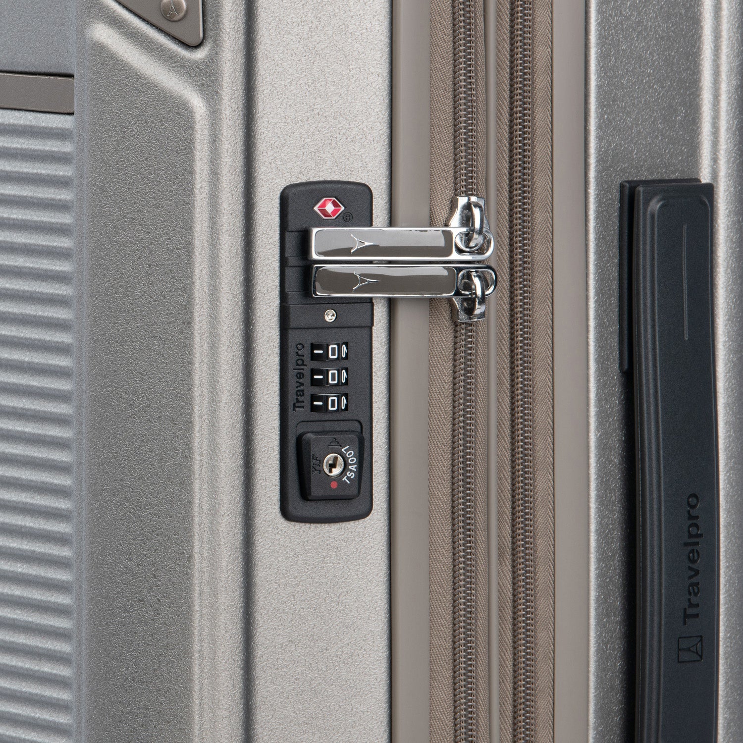 Platinum® Elite Carry-On Hardside Spinner - Image 62