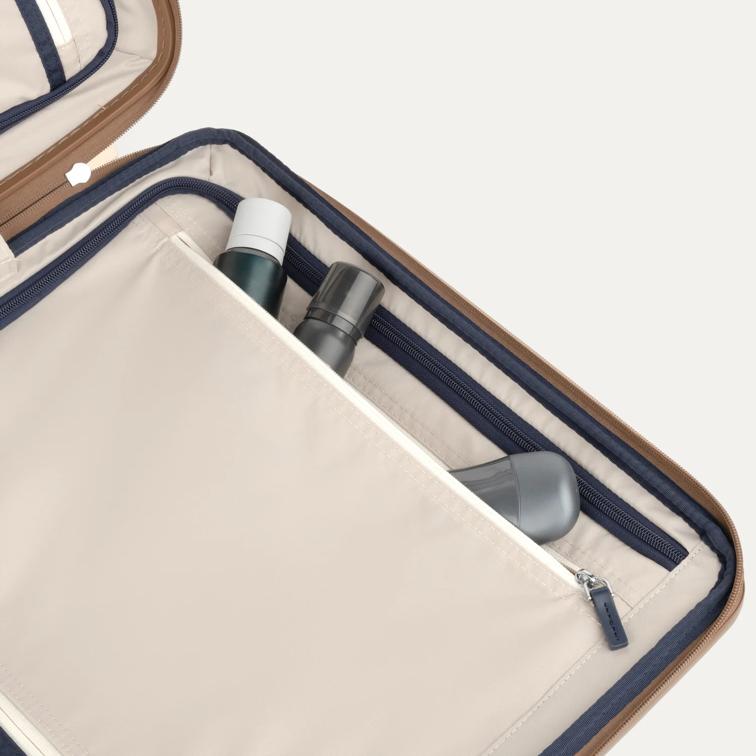 Platinum® Elite Large Check-In Hardside Spinner - Image 68