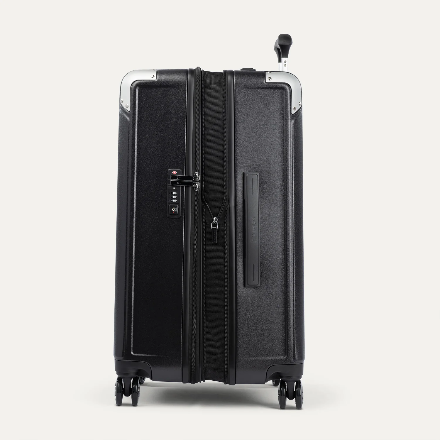 Platinum® Elite Medium Check-In Hardside Spinner - Image 23