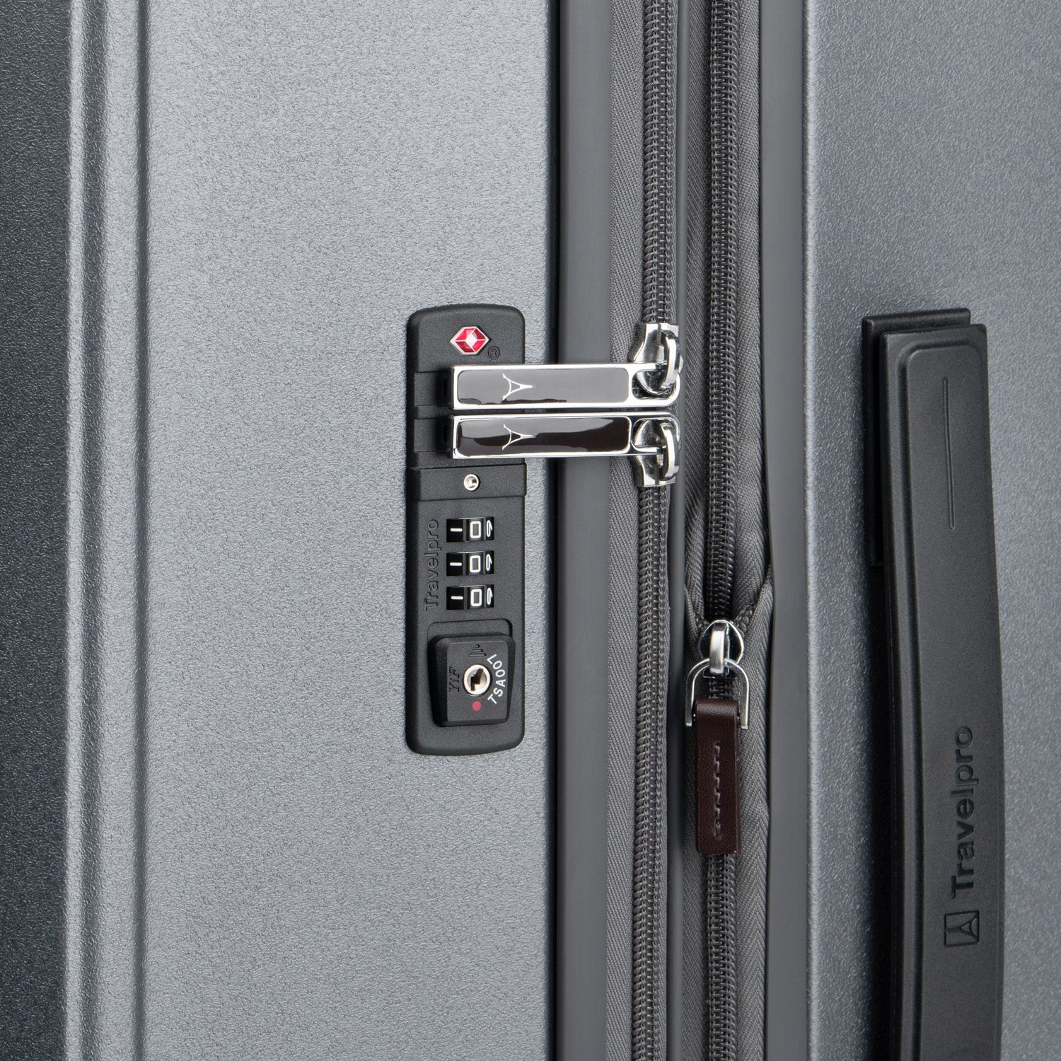 Platinum® Elite Medium Check-In Hardside Spinner - Image 51