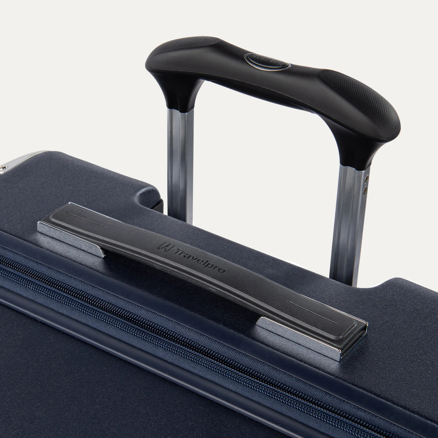 Platinum® Elite Medium Check-In Hardside Spinner - Image 59