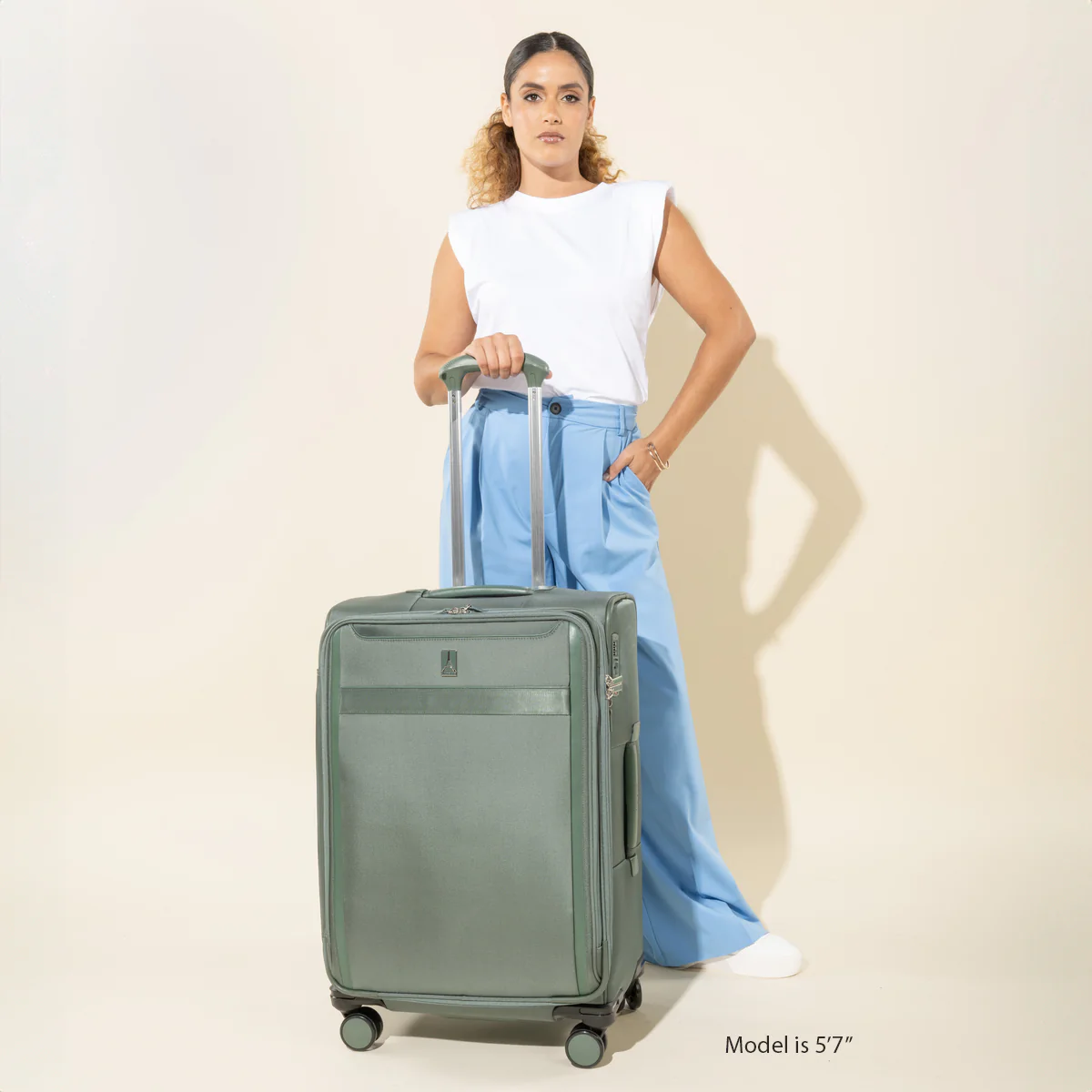VersaPack®+ Medium Check-In Spinner - Image 25
